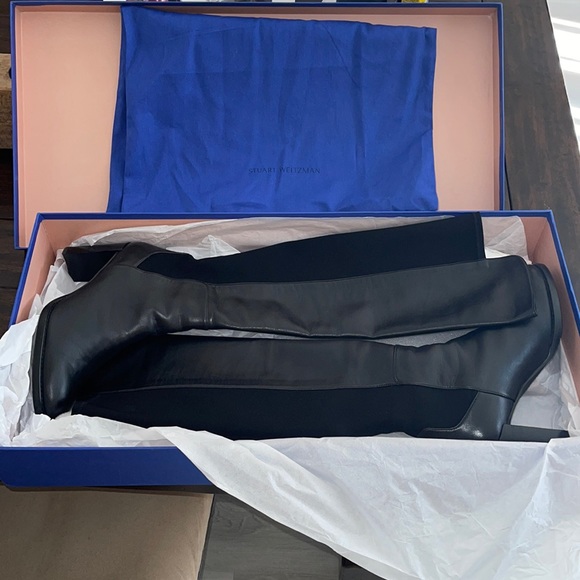 STUART WEITZMAN LOW JACK BOOTS - Picture 3 of 16